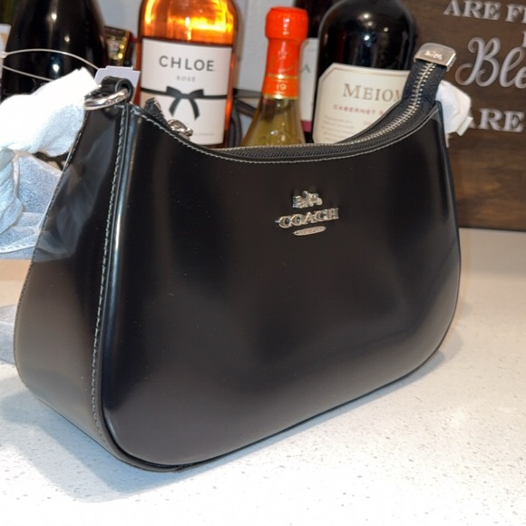 Teri Shoulder Bag in Spazzolato leather - Picture 4 of 12